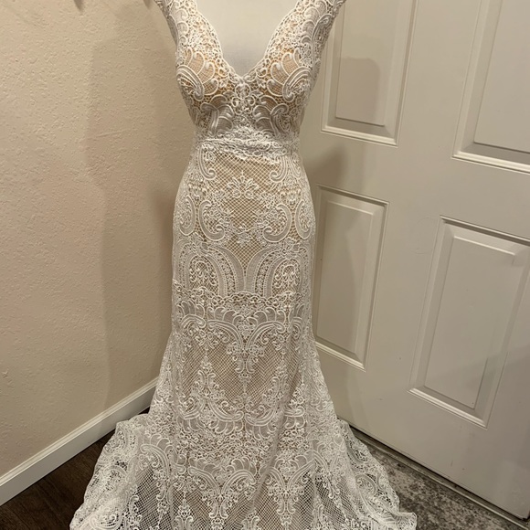 Dresses & Skirts - New boho lace wedding gown